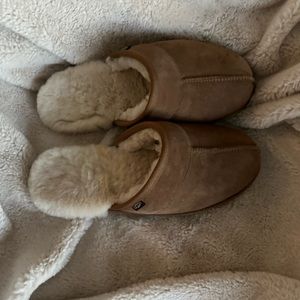 Men’s Ugg Slippers